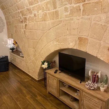 Casa Rebecca 14 *