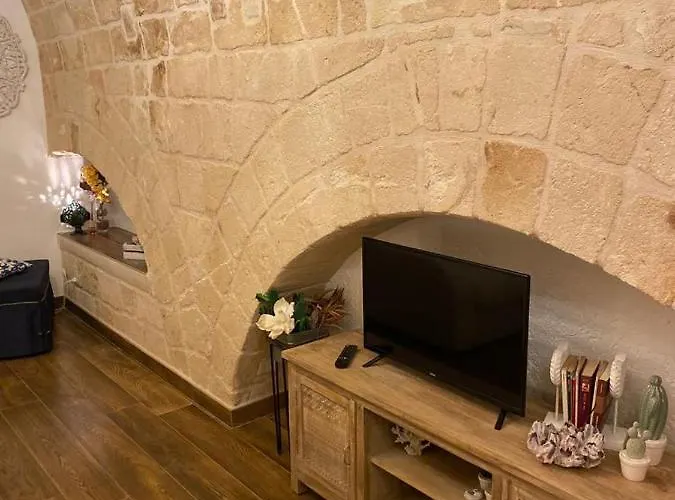 Casa Rebecca 14 *